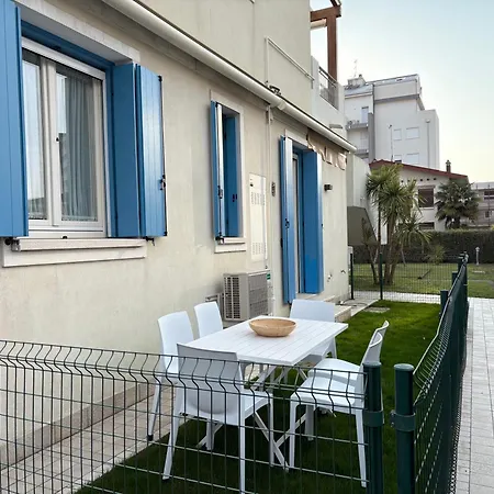 Anima Jesolo - Drago Village Exterior photo
